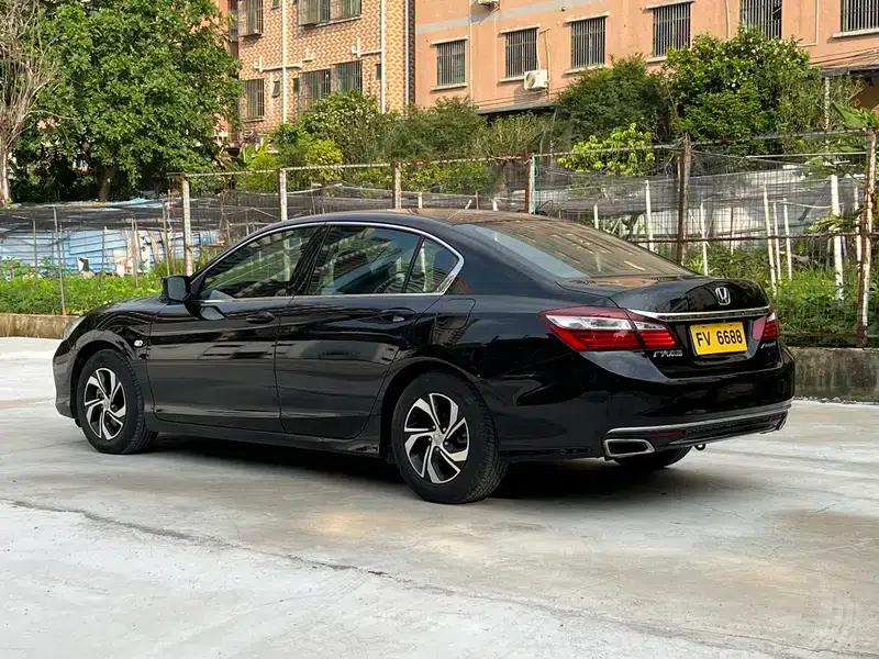 2016 Honda Accord 2.0L Comfort Edition — миниатюра 5