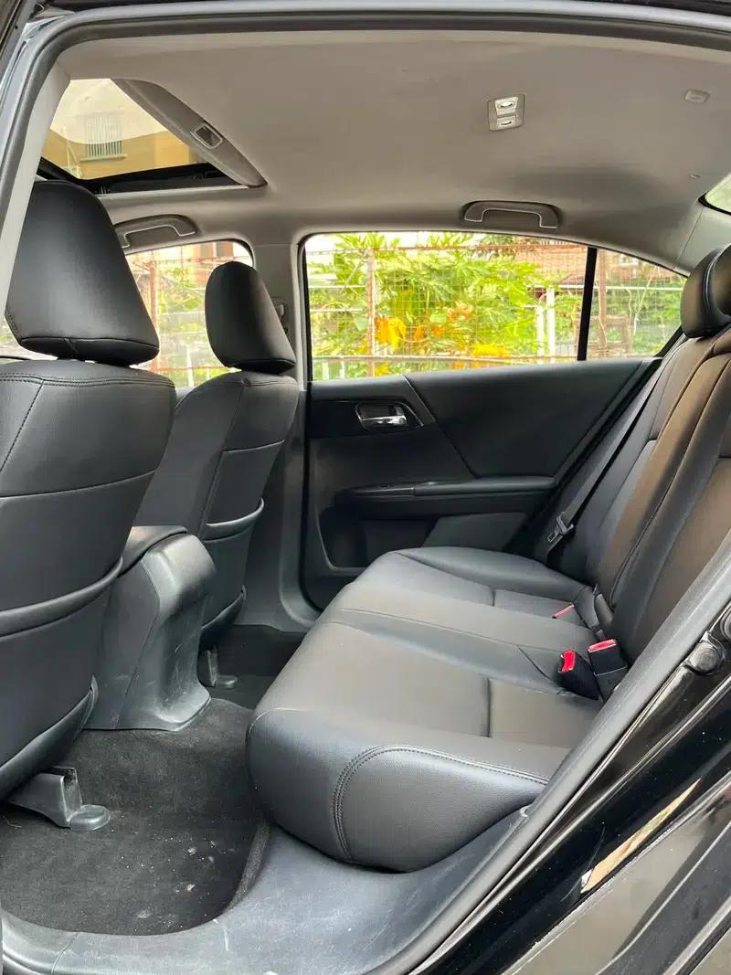 2016 Honda Accord 2.0L Comfort Edition — миниатюра 8