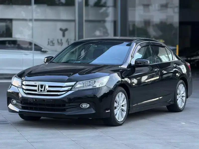2014 Honda Accord 2.4L EXN Luxury Navigation Edition — миниатюра 1
