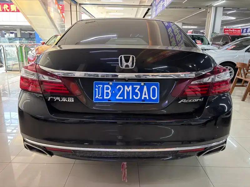 2016 Honda Accord 2.0L Comfort Edition — миниатюра 5
