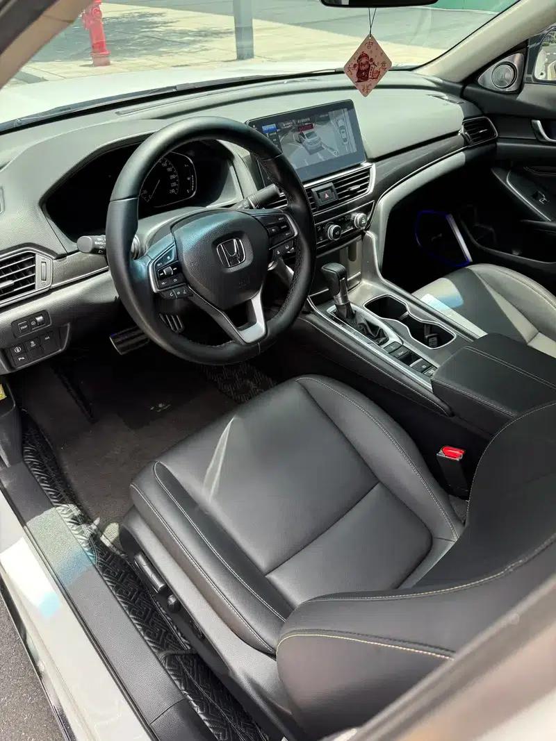 Accord 2022 260TURBO Phantom Night Premium Edition — миниатюра 13