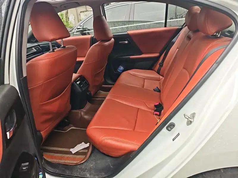 2016 Honda Accord 2.0L Comfort Edition — миниатюра 9