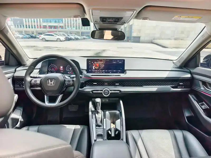 2023 Honda Accord 260TURBO Premium Edition — миниатюра 9