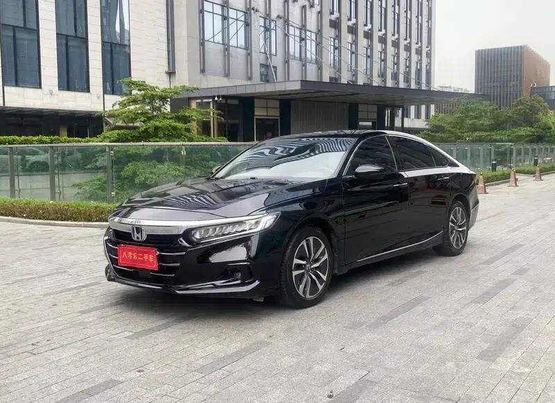 2022 Honda Accord Hybrid 2.0L Elite Edition — миниатюра 1