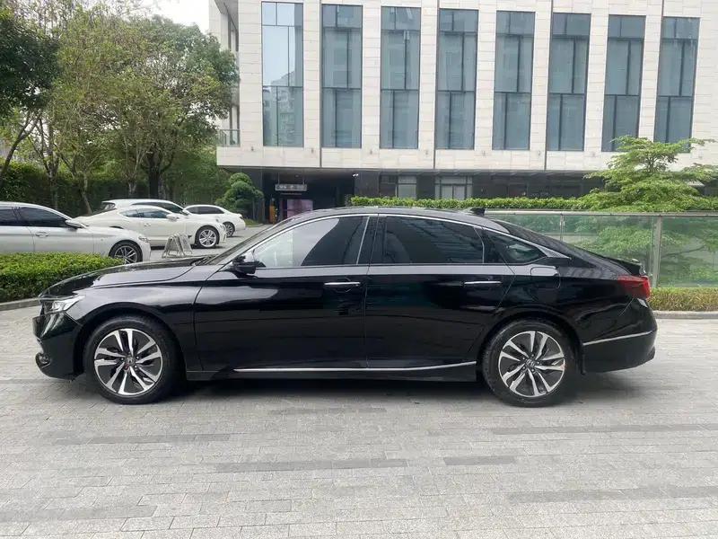 2022 Honda Accord Hybrid 2.0L Elite Edition — миниатюра 4