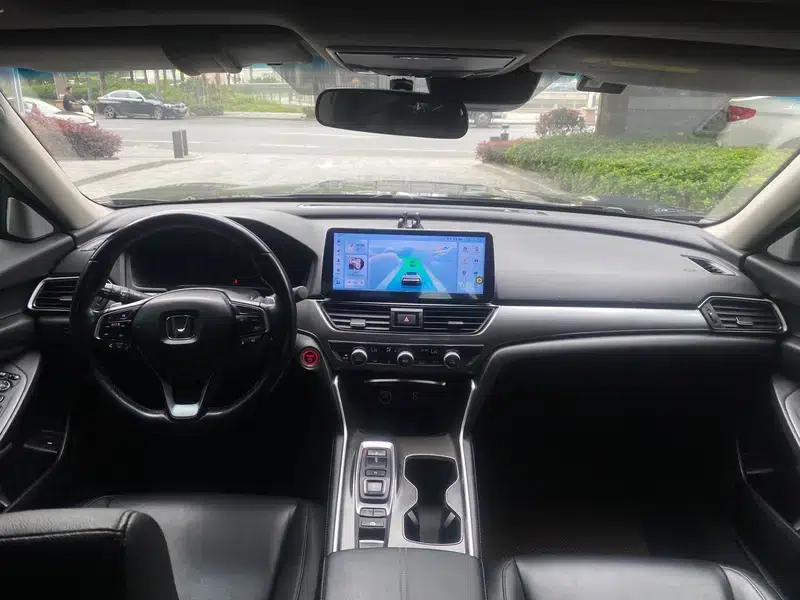 2022 Honda Accord Hybrid 2.0L Elite Edition — миниатюра 10