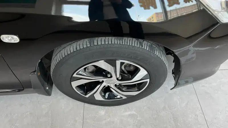 2016 Honda Accord 2.0L Comfort Edition — миниатюра 5