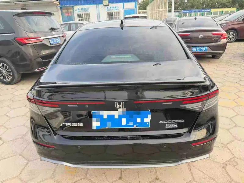 2023 Honda Accord 260TURBO Premium Edition — миниатюра 4