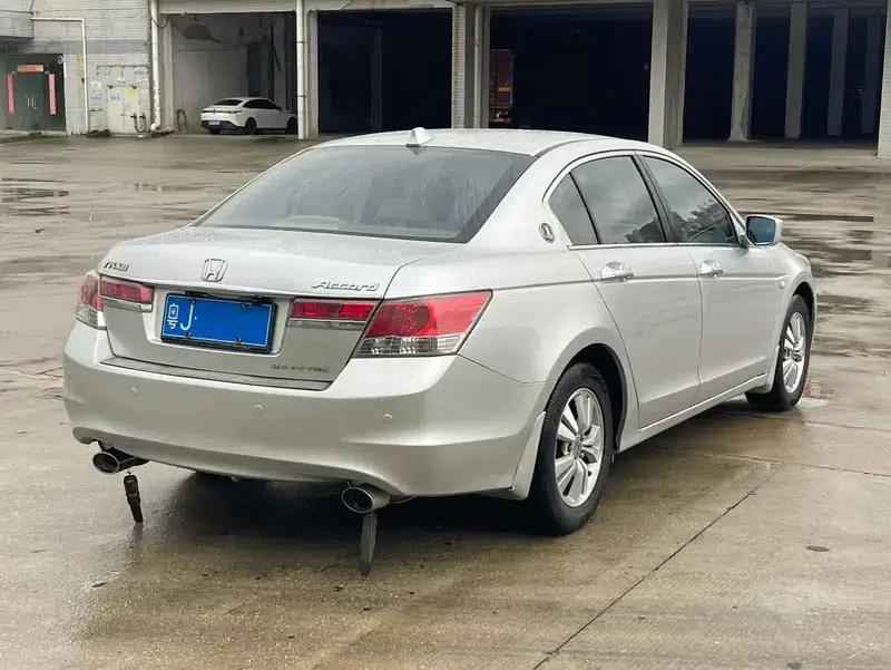 Accord 2010 2.4L LX — миниатюра 6