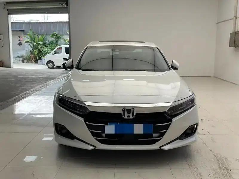 2022 Honda Accord Hybrid 2.0L Phantom Night Edition — миниатюра 2