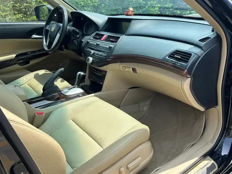 Accord 2013 2.4L SE — миниатюра 7