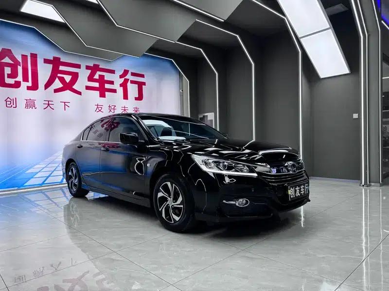 2016 Honda Accord 2.0L Comfort Edition — миниатюра 3