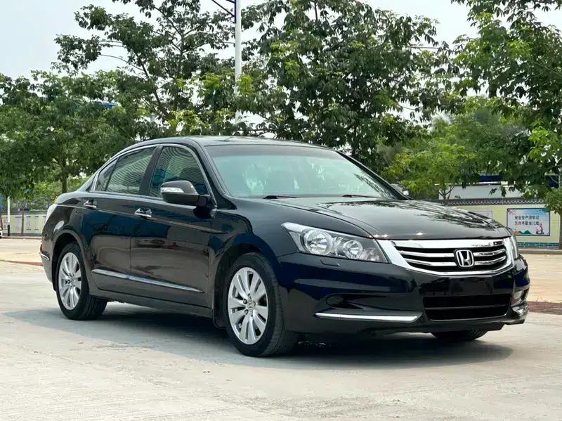 Accord 2013 2.4L SE — миниатюра 3