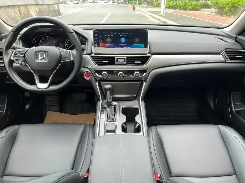 2022 Honda Accord 260TURBO Luxury Edition — миниатюра 9