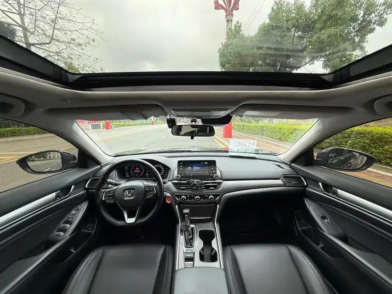 2018 Honda Accord 260TURBO Luxury Edition (China VI Emission Standard) — миниатюра 7