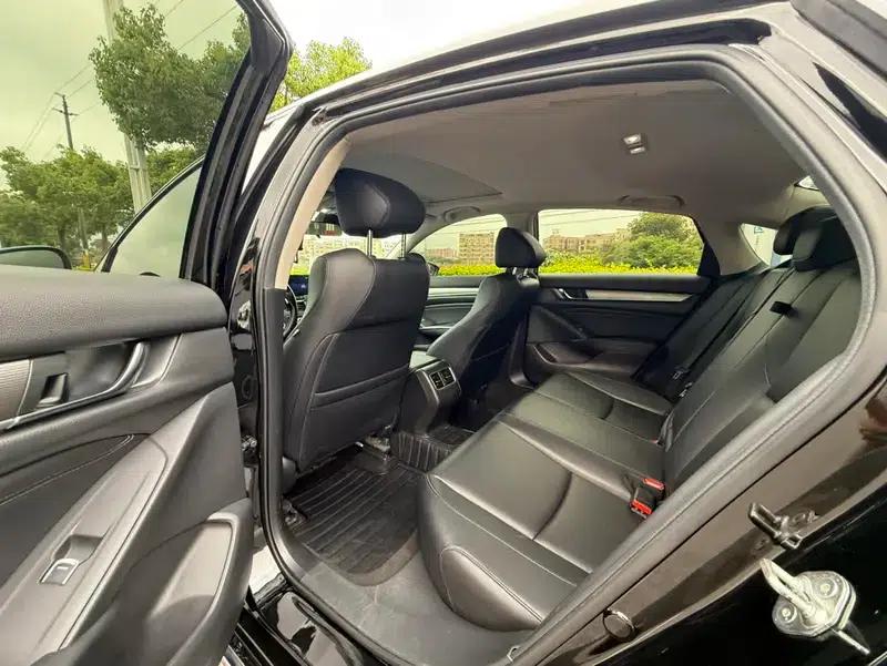 2018 Honda Accord 260TURBO Luxury Edition (China VI Emission Standard) — миниатюра 9