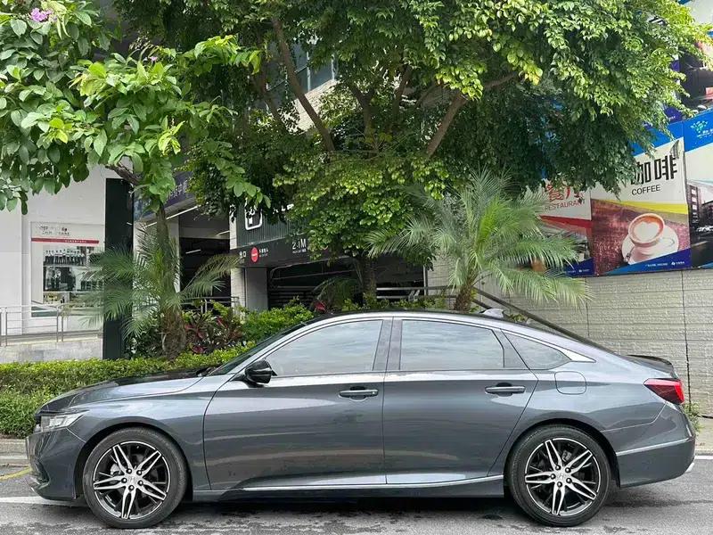 Accord 2022 260TURBO Phantom Night Premium Edition — миниатюра 4
