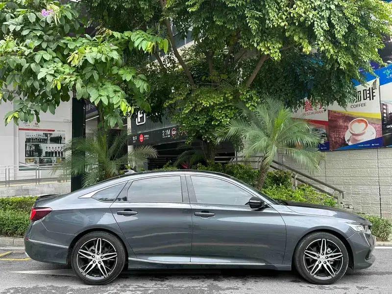 Accord 2022 260TURBO Phantom Night Premium Edition — миниатюра 8
