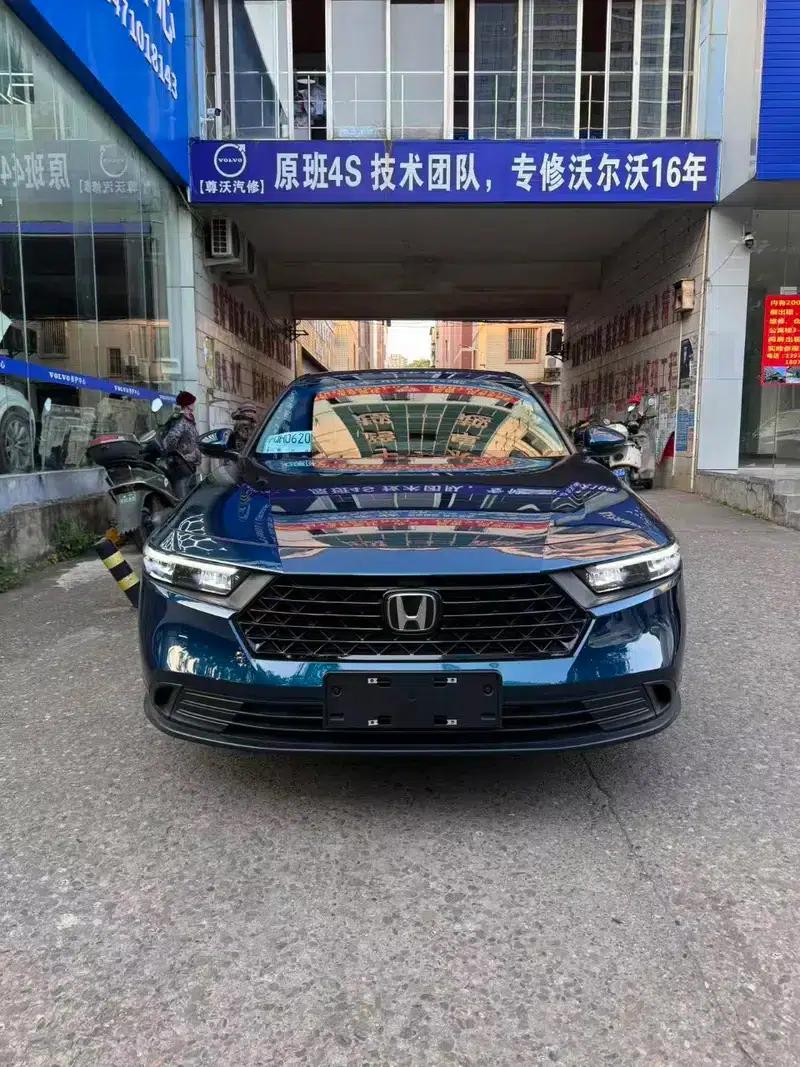 2023 Honda Accord 260TURBO Smart Edition — миниатюра 2