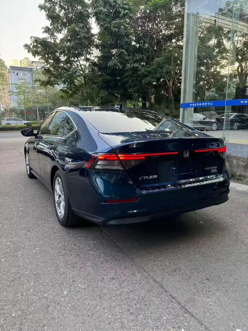2023 Honda Accord 260TURBO Smart Edition — миниатюра 3
