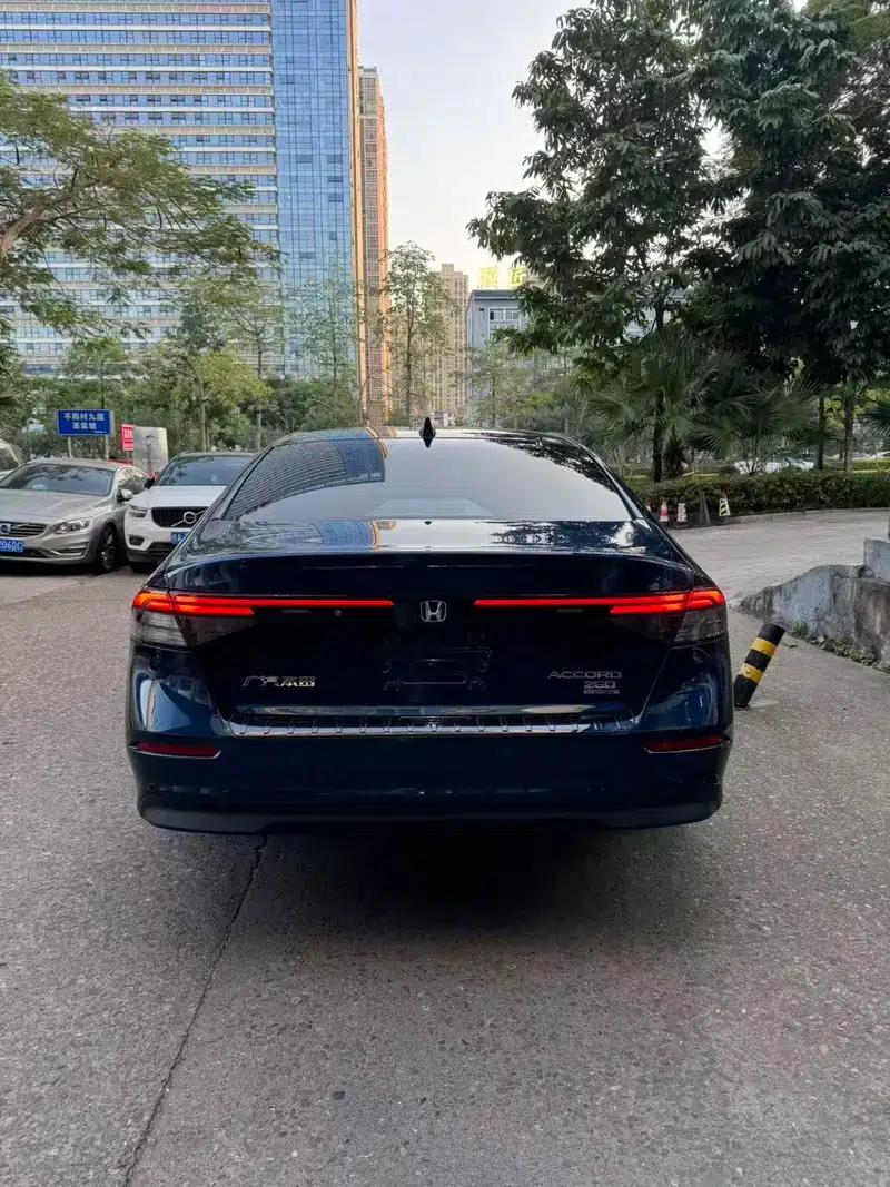 2023 Honda Accord 260TURBO Smart Edition — миниатюра 4