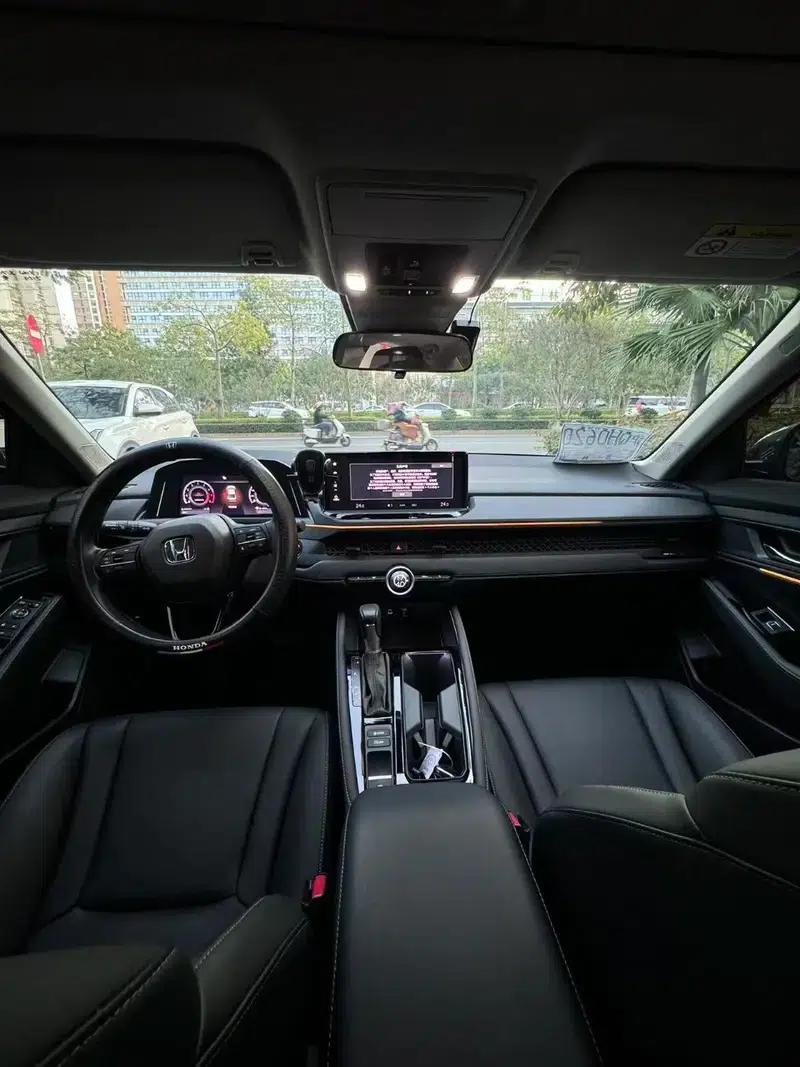 2023 Honda Accord 260TURBO Smart Edition — миниатюра 9