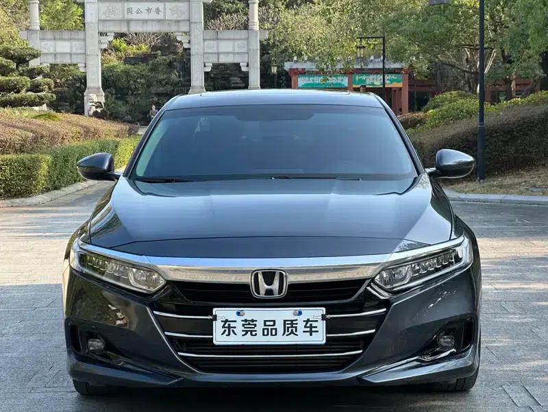 2022 Honda Accord 260TURBO Luxury Edition — миниатюра 2