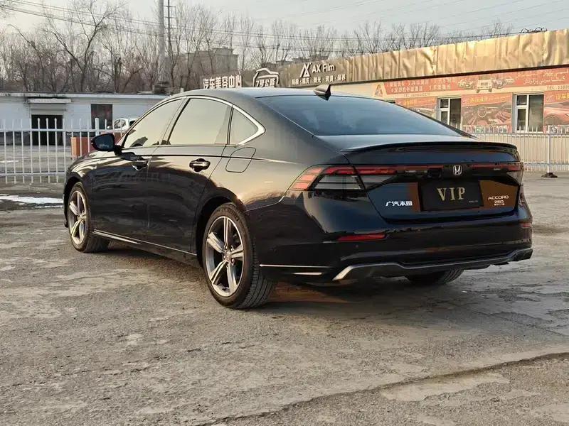 2023 Honda Accord 260TURBO Premium Edition — миниатюра 4