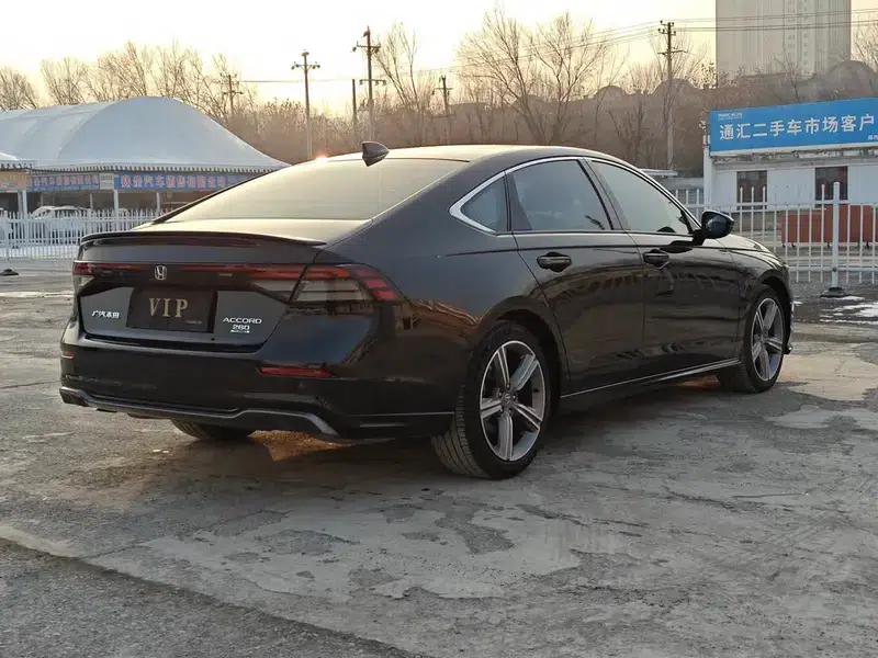 2023 Honda Accord 260TURBO Premium Edition — миниатюра 6