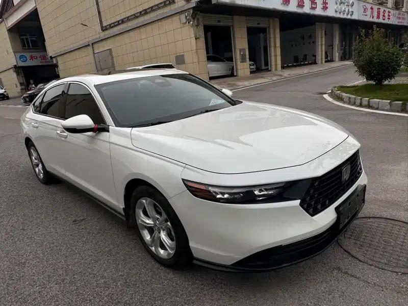 2023 Honda Accord 260TURBO Smart Edition — миниатюра 3