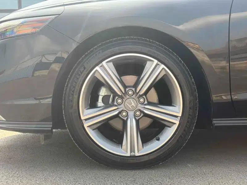 2023 Honda Accord 260TURBO Premium Edition — миниатюра 14