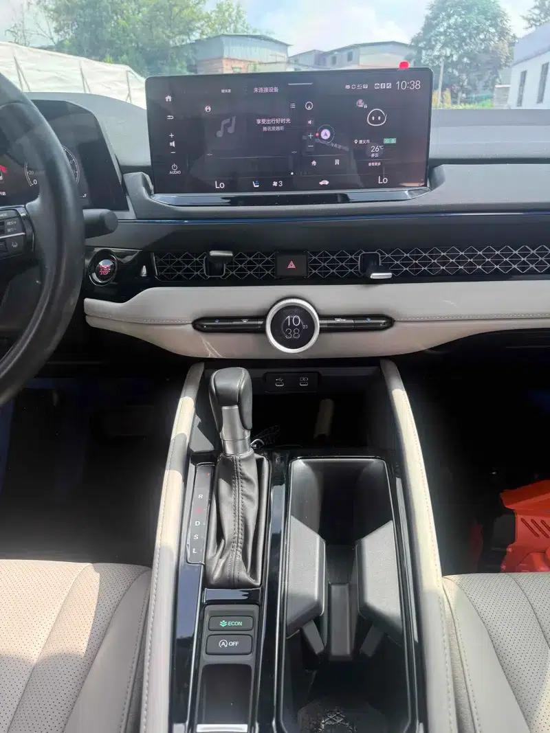 2023 Honda Accord 260TURBO Premium Edition — миниатюра 16