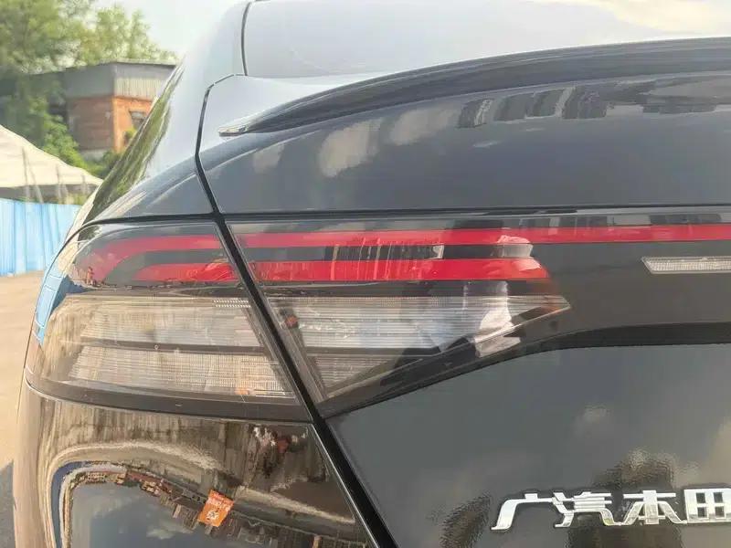 2023 Honda Accord 260TURBO Premium Edition — миниатюра 8