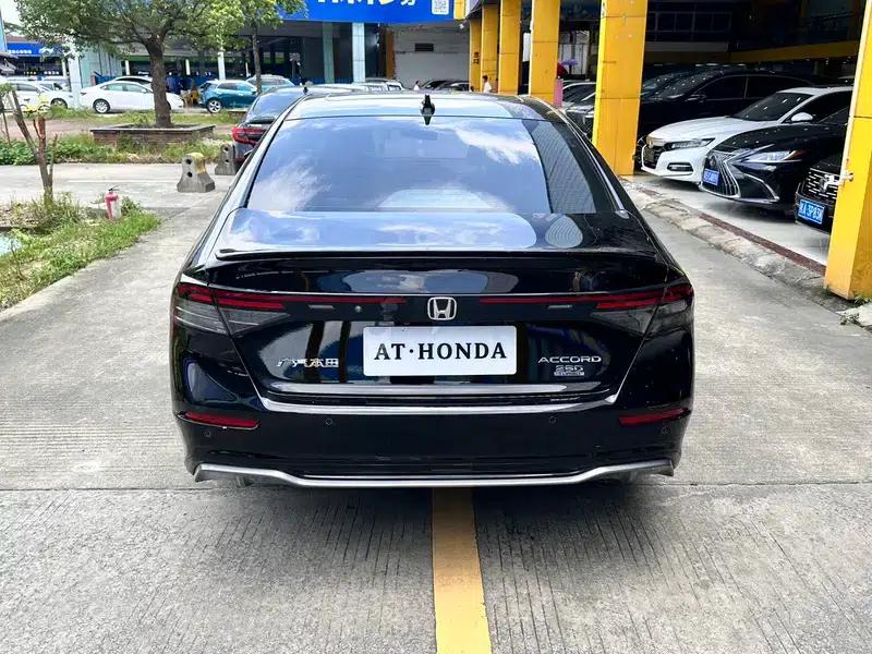 2023 Honda Accord 260TURBO Premium Edition — миниатюра 6