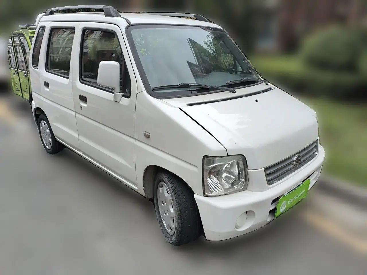 Suzuki Wagon R 2012 Entrepreneur Edition 1.0L Manual - Overdrive Type — миниатюра 3