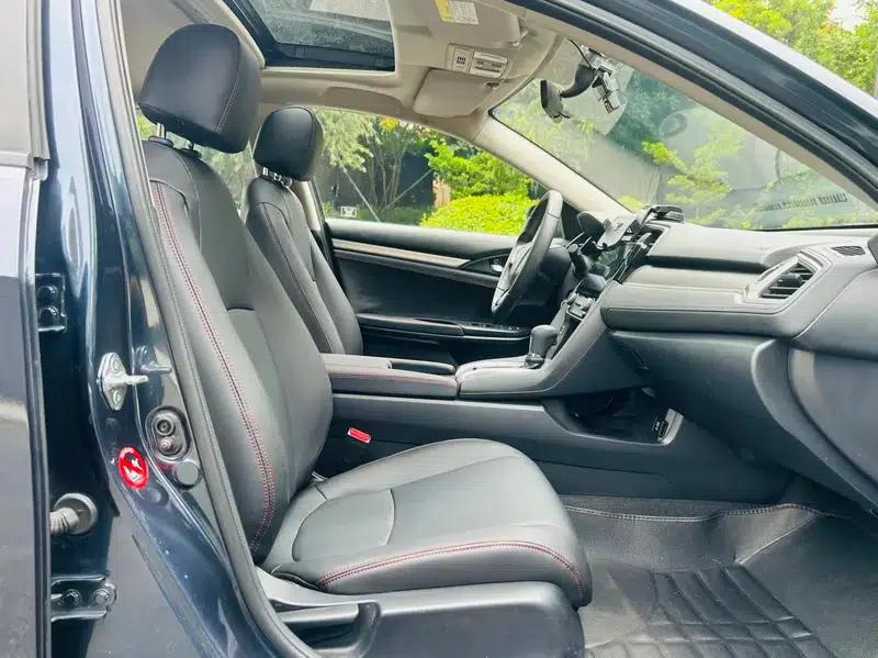 2016 Civic 180TURBO CVT Comfort Edition — миниатюра 12