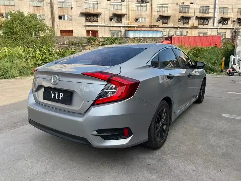 2019 Civic 220TURBO CVT Sporty Edition (China VI Emission Standard) — миниатюра 6