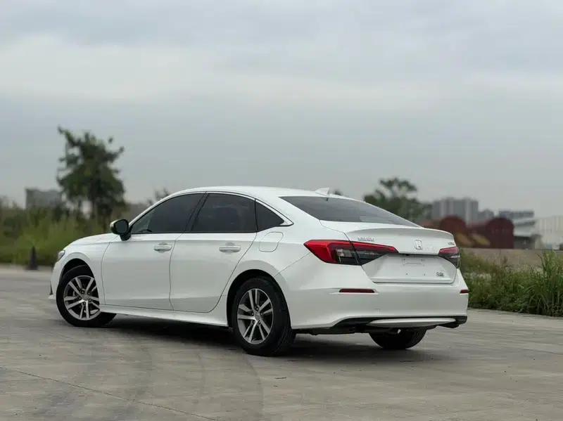 2023 Civic 240TURBO CVT Sport Edition — миниатюра 4