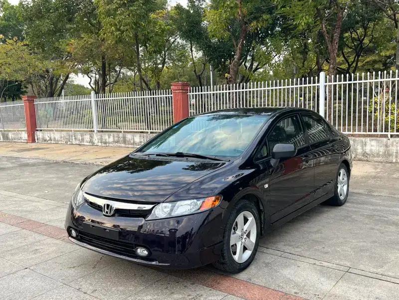 Civic 2009 1.8L Automatic Classic Edition — миниатюра 1