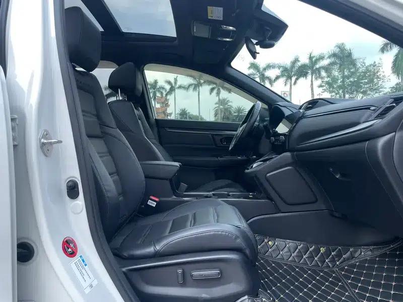 Honda CR-V 2021 Hybrid 2.0L 2WD Pure Black Edition — миниатюра 17