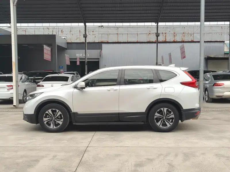 Honda CR-V 2020 Radiant Edition 240TURBO CVT 2WD Comfort Version — миниатюра 3