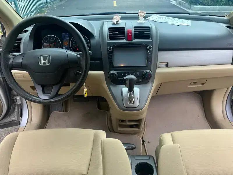 Honda CR-V 2010 2.0L Automatic 2WD Urban Edition — миниатюра 7