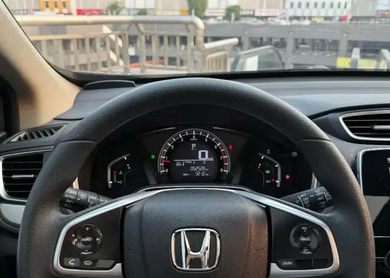 Honda CR-V 2020 Radiant Edition 240TURBO CVT 2WD Comfort Version — миниатюра 6