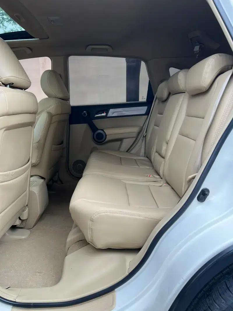 Honda CR-V 2010 2.4L Automatic 4WD Luxury Edition — миниатюра 6