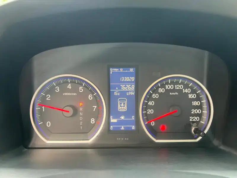 Honda CR-V 2010 2.4L Automatic 4WD Luxury Edition — миниатюра 8