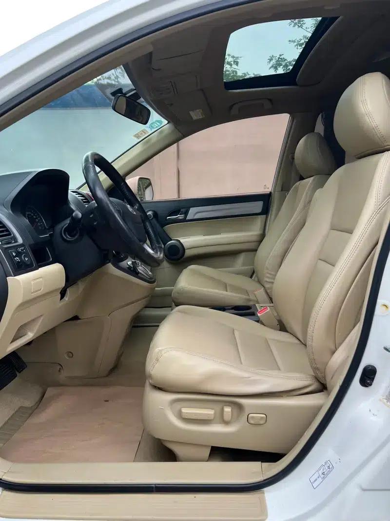 Honda CR-V 2010 2.4L Automatic 4WD Luxury Edition — миниатюра 10
