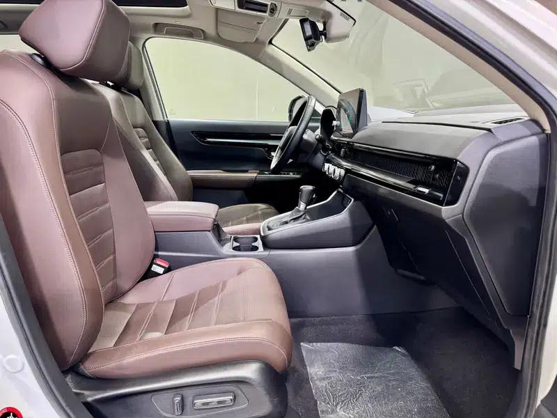 Honda CR-V 2023 240TURBO CVT 2WD Premium 7-Seater Edition — миниатюра 29