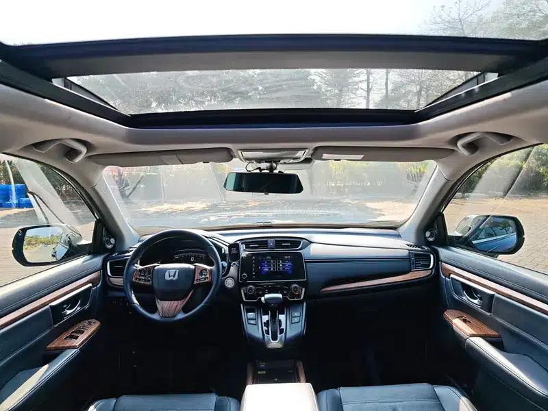 Honda CR-V 2021 240TURBO CVT 2WD Fashion Edition — миниатюра 12