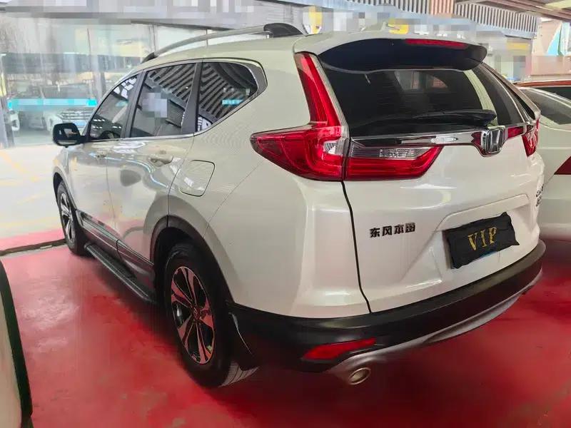 Honda CR-V 2020 Radiant Edition 240TURBO CVT 2WD Comfort Version — миниатюра 3