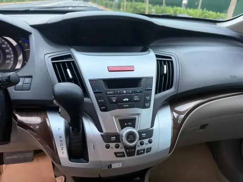 2013 Odyssey 2.4L Sport Edition — миниатюра 17